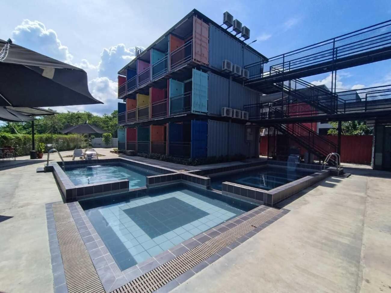 Boxinn The Kontena Home Semporna Exterior photo